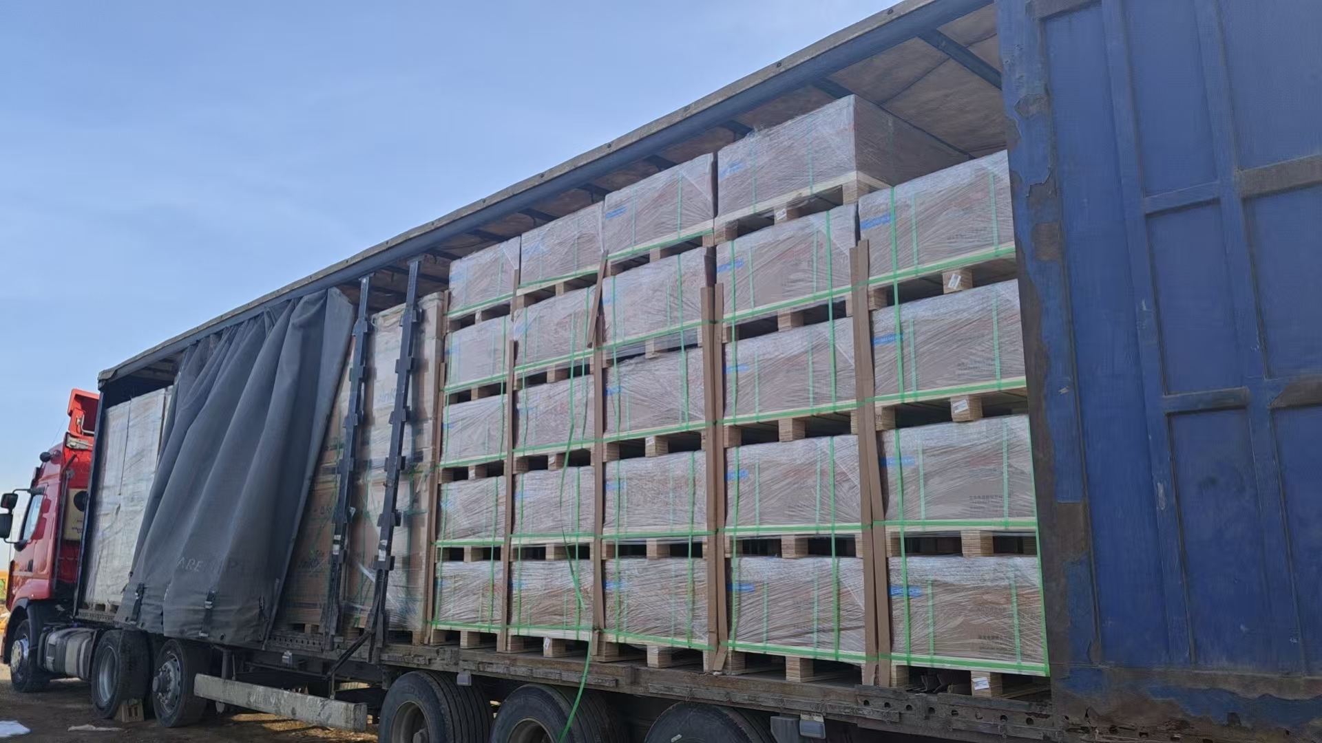 B2B solar equipment shipment preparation